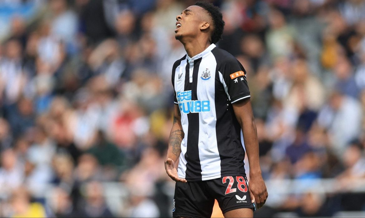 Joe Willock a doubt for Newcastle cup final with hamstring injury