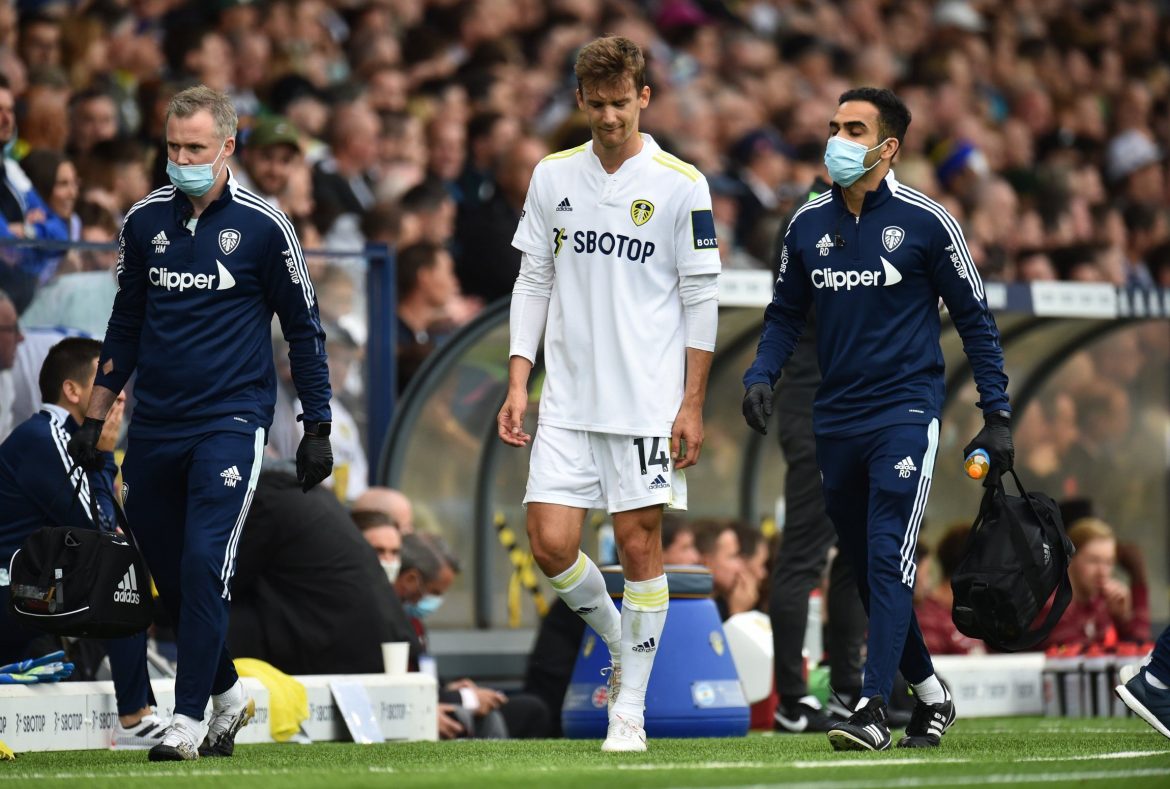 Leeds: Diego Llorente must start v Watford